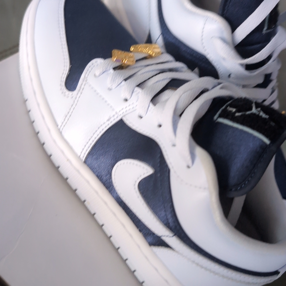 Jordan Women's Sneakers in Navy and White